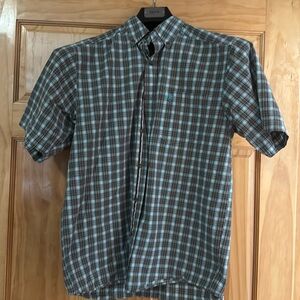 Ariat Men’s Small Short sleeve